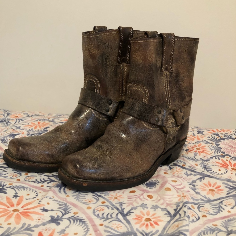 Frye Distressed Harness Boot Size 9